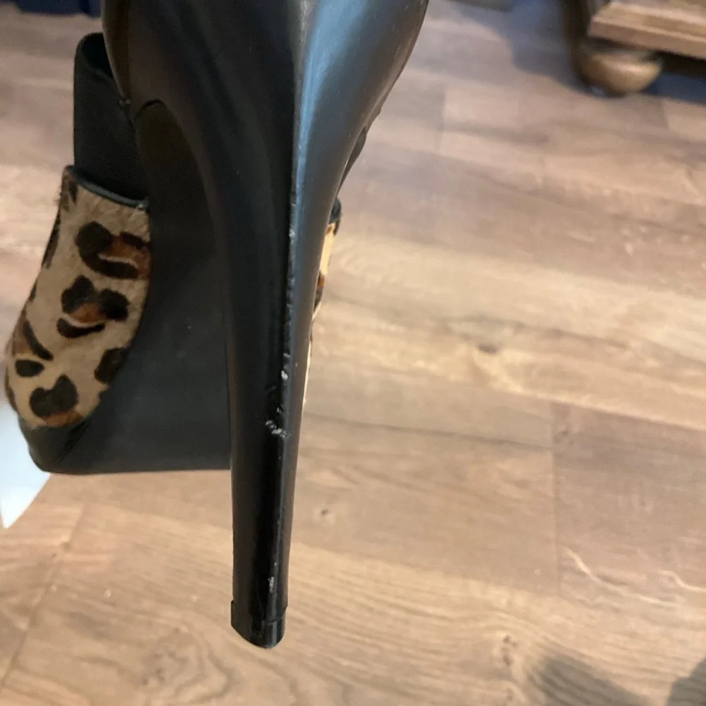 Calvin Klein Sonia black and cheetah print peep toe heel, 7.5, NWT! - Picture 9 of 11